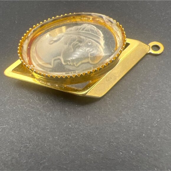 Vintage Intaglio Cameo Pendant Diamond Shaped Frame Gold Tone - Picture 8 of 8